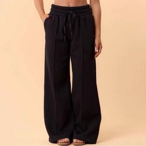 ˚⟡˖ ࣪  authentic blogilates black wide leg sweatpants